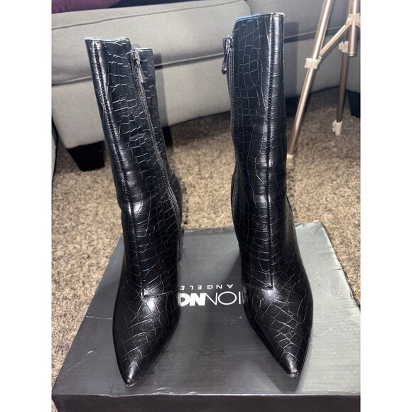 FASHIONNOVA Boot Heels Black Preowned - Picture 1 of 6